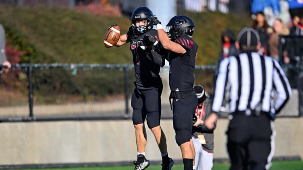 a Central Catholic Tualatin 6A Oregon football final November 22 2023 Leon Neuschwander 17